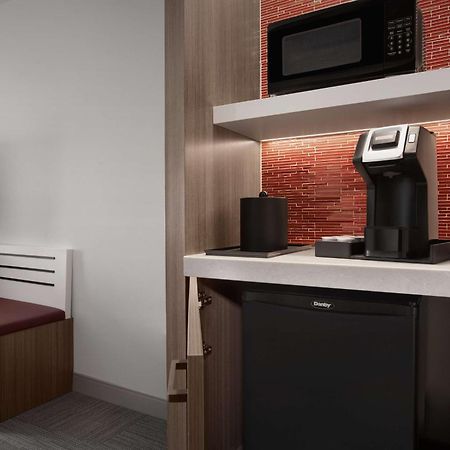 Hilton Garden Inn Denver Airport Tower Road מראה חיצוני תמונה