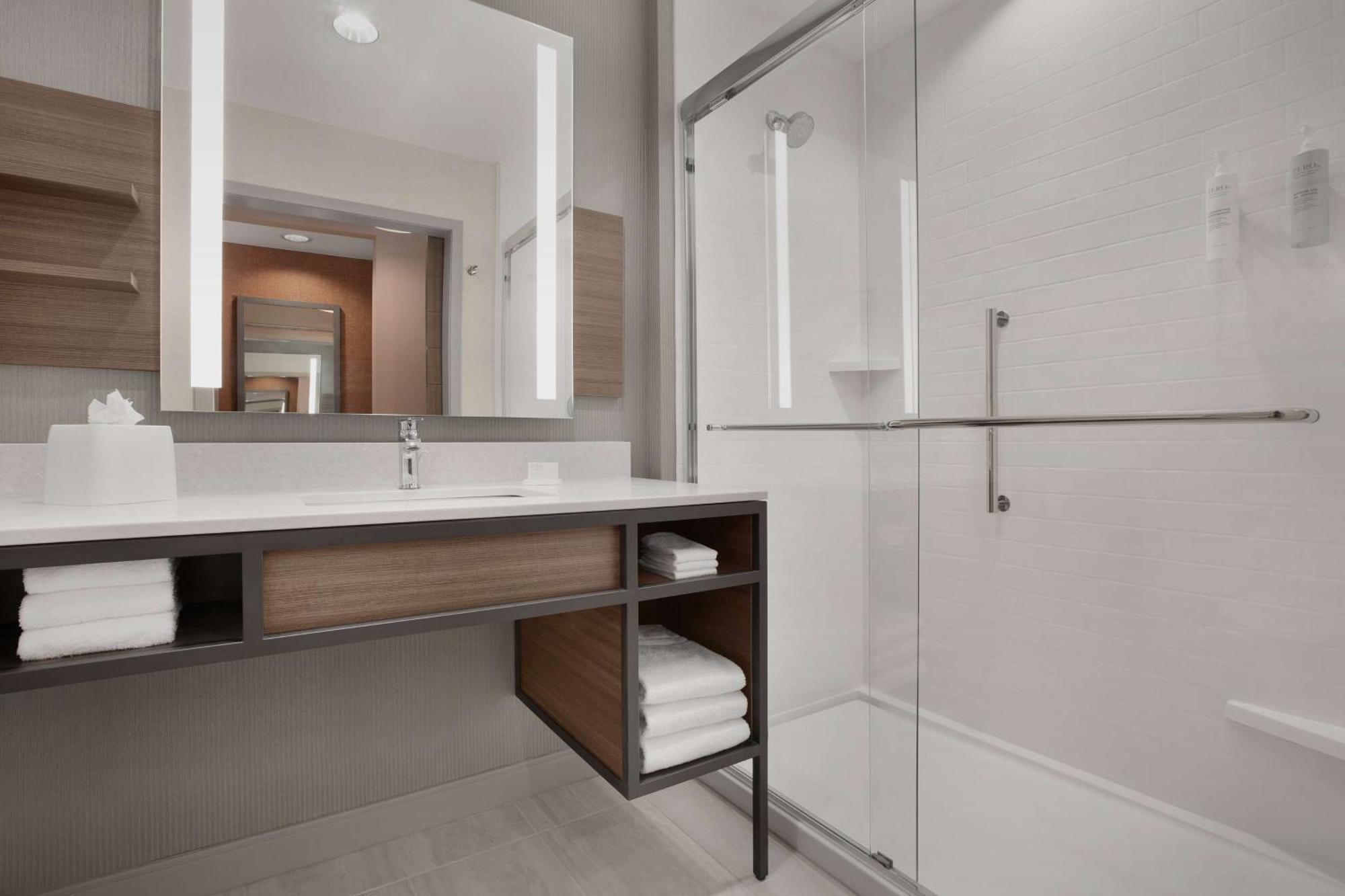 Hilton Garden Inn Denver Airport Tower Road מראה חיצוני תמונה