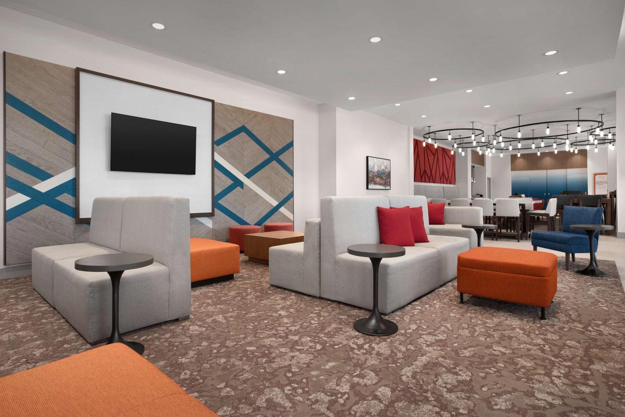 Hilton Garden Inn Denver Airport Tower Road מראה חיצוני תמונה